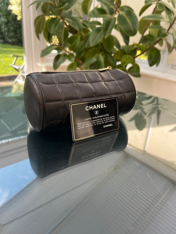 Chanel Small Chocolate Bar Pouch/Clutch - Quilted Black Leather