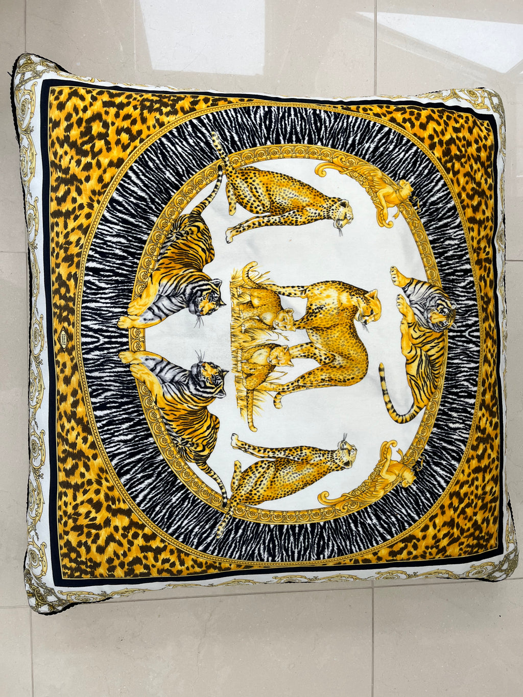 Vintage Gianni Versace Atelier Goose Down Comforter & Cushions — Luxury Bedding Set