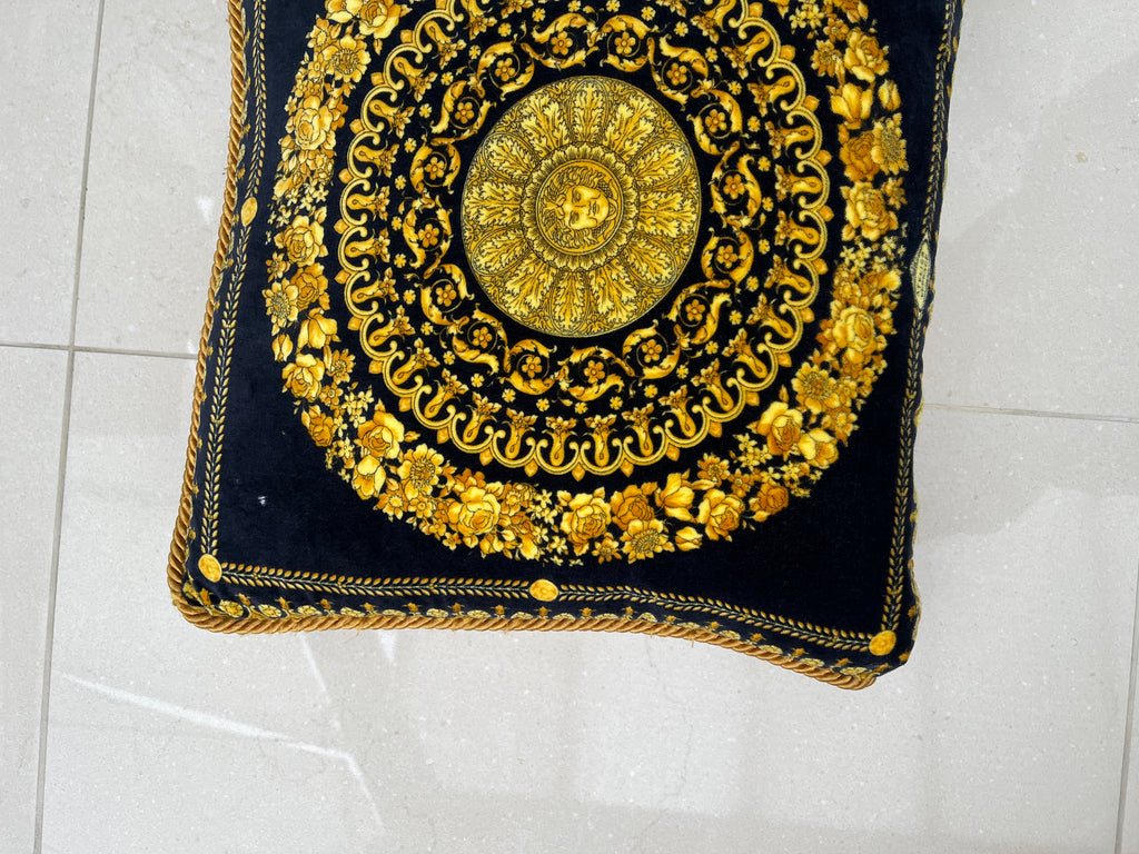 Vintage Gianni Versace Atelier Goose Down Comforter & Cushions — Luxury Bedding Set