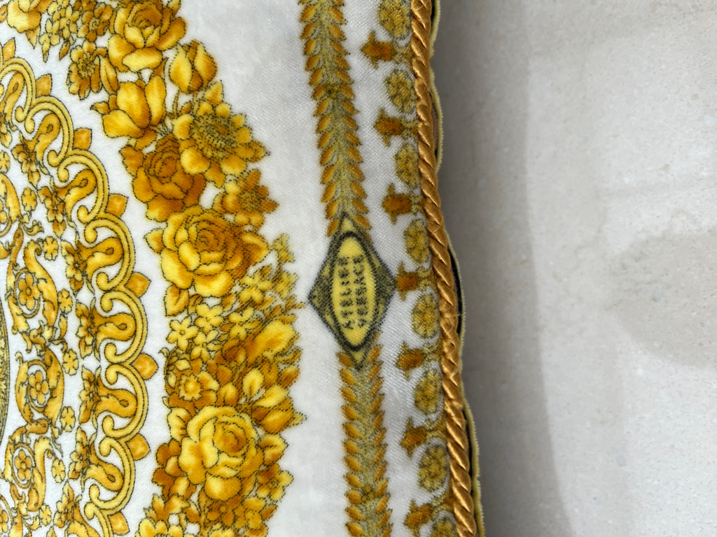 Vintage Gianni Versace Atelier Goose Down Comforter & Cushions — Luxury Bedding Set