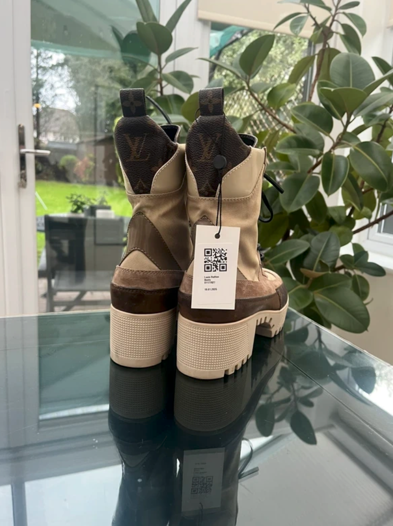 Louis Vuitton Laureate Platform Dessert Boots EU 38